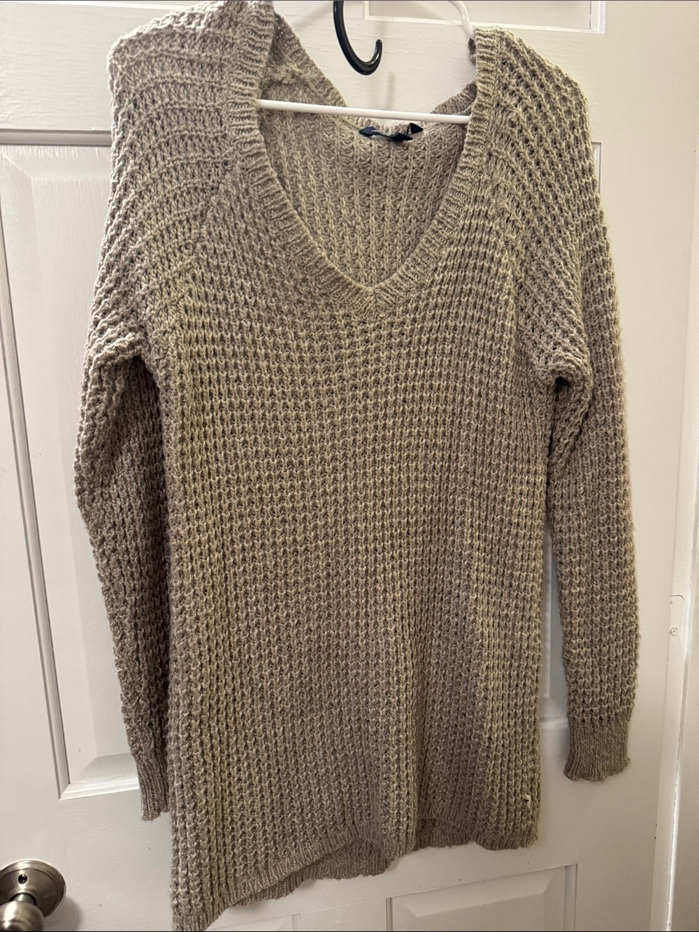 American Eagle Outfitters Taupe V-Neck Waffle Knit Sweater